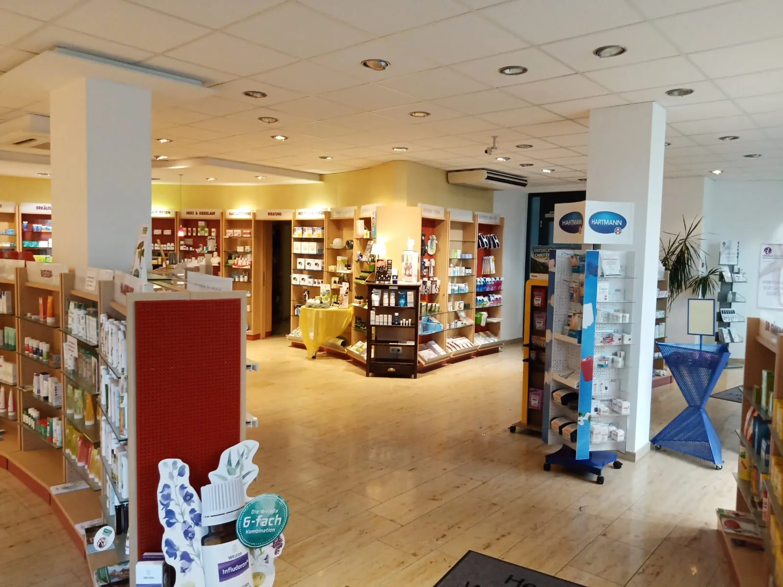 Apotheke Innnen 2